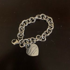 Return to Tiffany Heart Tag bracelet